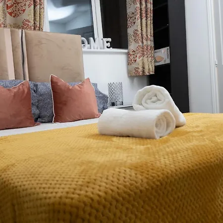 Broughton Haven 5 Beds House Free Wifi, Free Parking, Netflix Apartment Milton Keynes Exterior photo