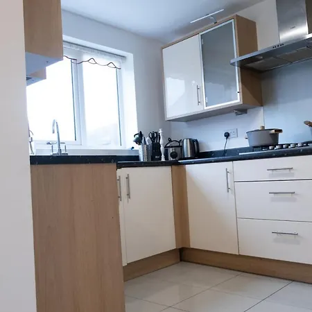 Broughton Haven 5 Beds House Free Wifi, Free Parking, Netflix Apartment Milton Keynes Exterior photo