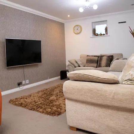 Broughton Haven 5 Beds House Free Wifi, Free Parking, Netflix Apartment Milton Keynes Exterior photo